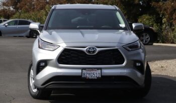 
										Used 2022 Toyota Highlander full									