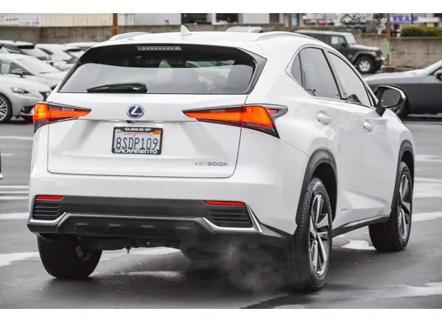 
								Used 2020 Lexus NX 300h full									