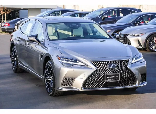 
								New 2023 Lexus LS 500h full									