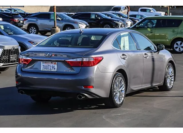 
								Used 2013 Lexus ES 350 full									