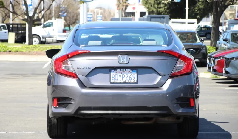 
								Used 2018 Honda Civic full									