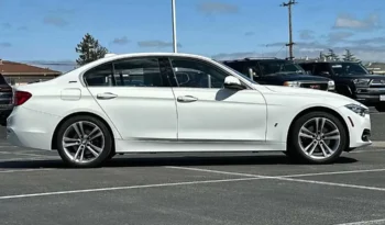 
										Used 2018 BMW – 330e full									