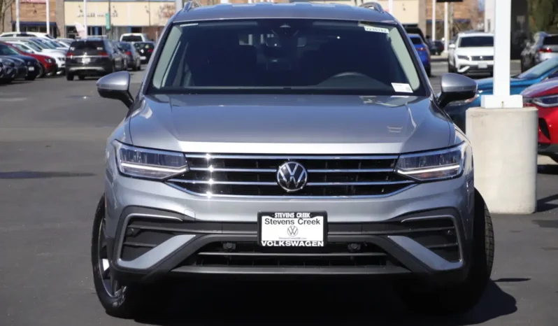 
								New 2023 Volkswagen Tiguan full									