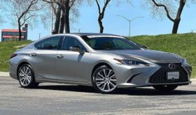 Used 2020 Lexus ES 300h