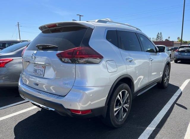 
								Used 2019 Nissan Rogue full									