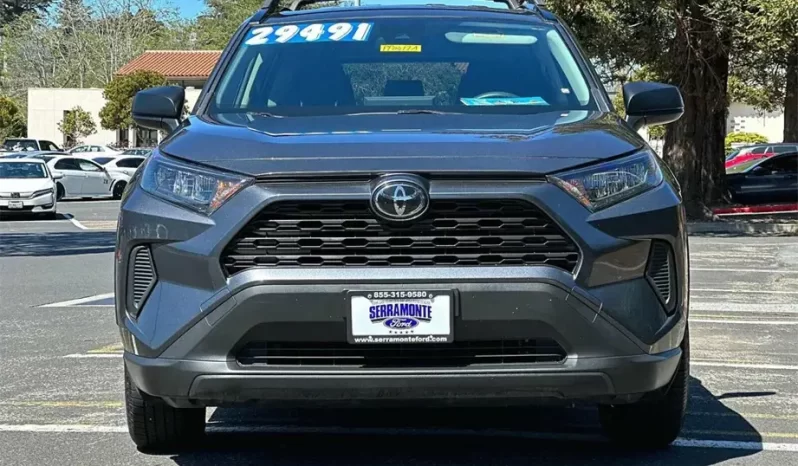 
								Used 2019 Toyota RAV4 full									