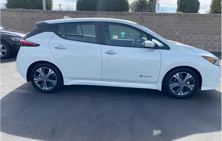 
								Used 2019 Nissan Leaf full									