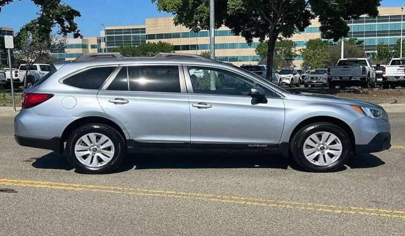 
								Used 2015 Subaru Outback full									