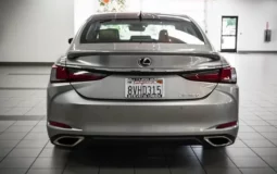 Used 2021 Lexus ES 350