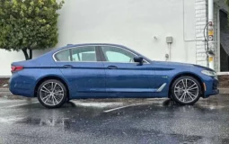 New 2023 BMW – 530e