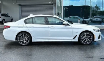 
										New 2023 BMW – 530e full									