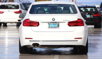 
										Used 2018 BMW – 330e full									