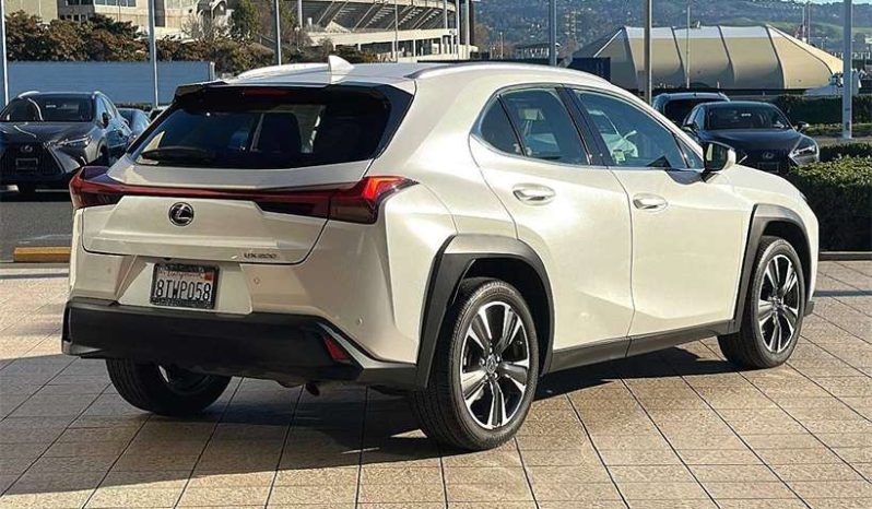 
								Used 2021 Lexus UX 200 full									