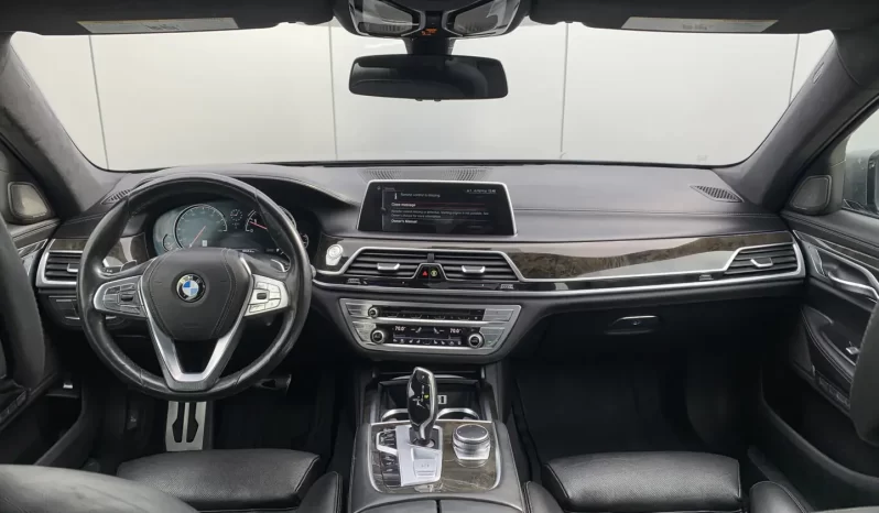 
								Used 2016 BMW 7 Series full									