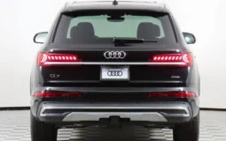 New 2023 Audi Q7