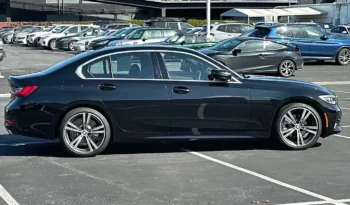 
										Used 2019 BMW – 330e full									