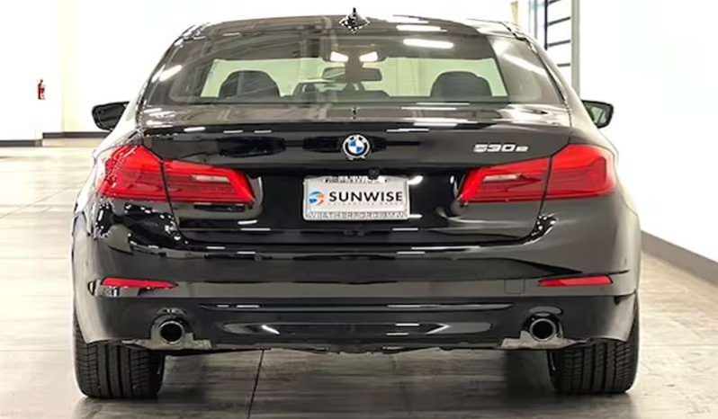 
								Used 2020 BMW – 530e full									