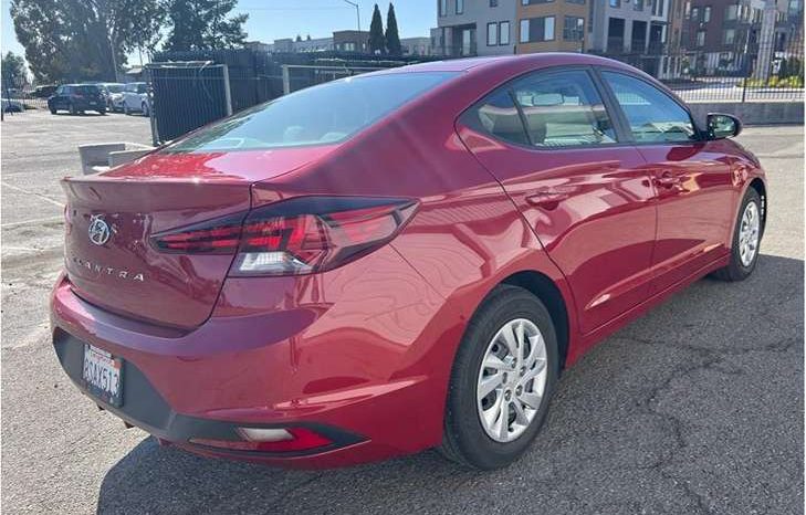 
								Used 2020 Hyundai Elantra full									