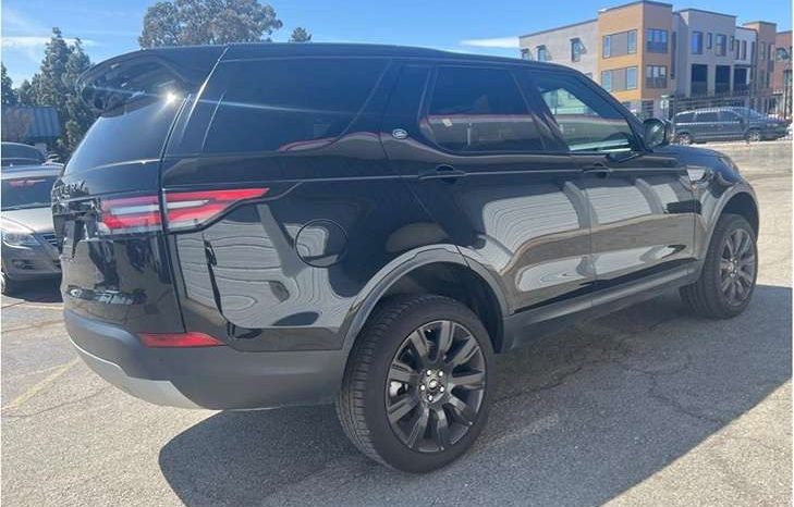 
								Used 2018 Land Rover Discovery full									