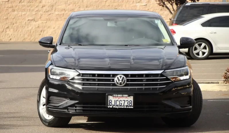 
								Used 2019 Volkswagen Jetta full									