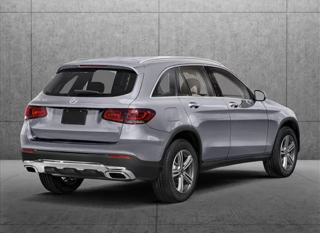 
								New 2023 Mercedes-Benz GLC 300 full									