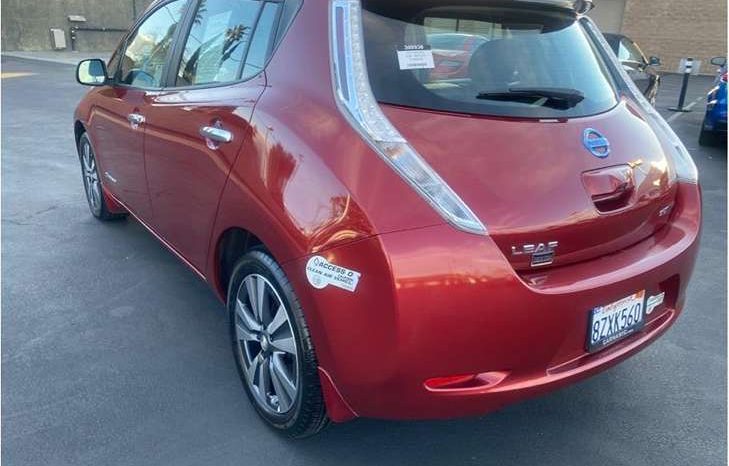 
								Used 2017 Nissan Leaf full									