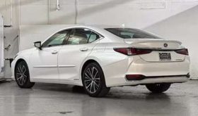 Used 2022 Lexus ES 300h