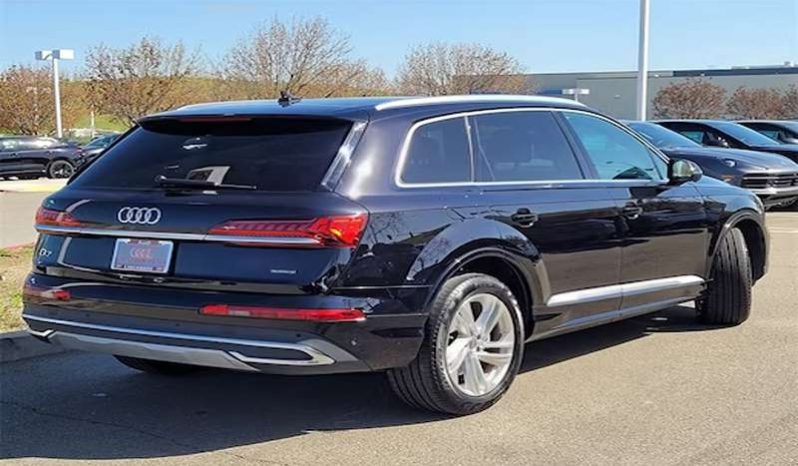 
								Used 2020 Audi Q7 full									