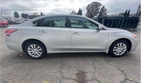 Used 2015 Nissan Altima Nissan