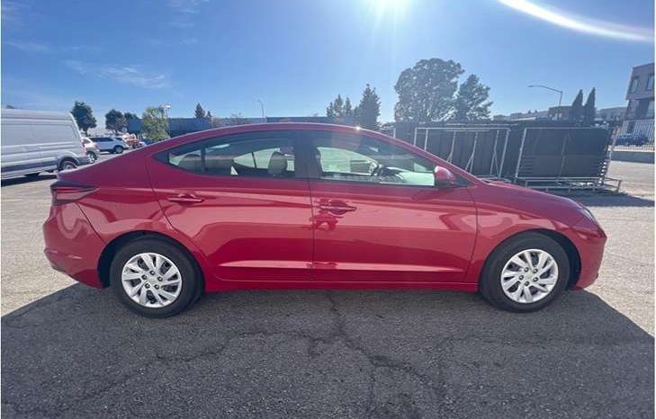 
								Used 2020 Hyundai Elantra full									