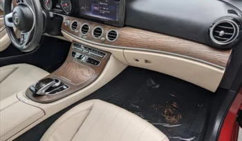 
										Used 2019 Mercedes-Benz E 300 full									