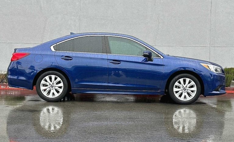 
								Used 2016 Subaru Legacy full									