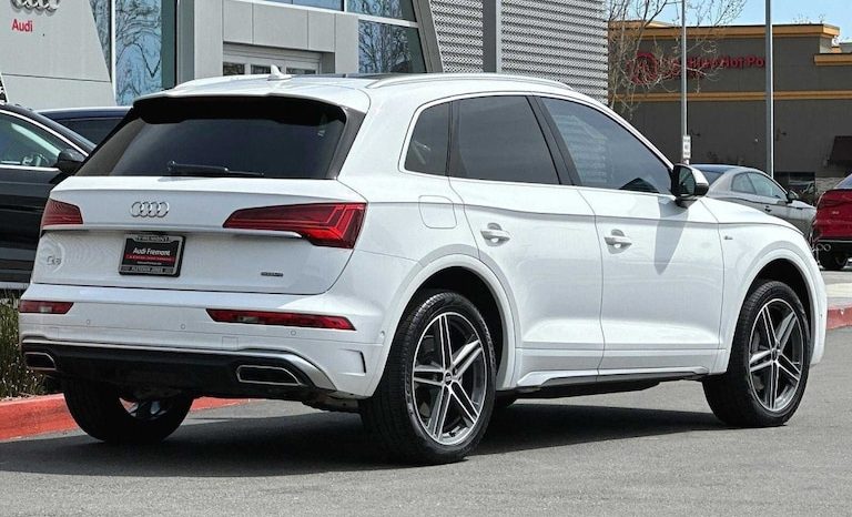 
								Used 2021 Audi Q5 full									