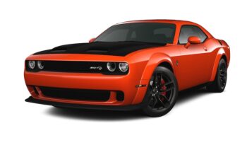 
										New 2023 Dodge Challenger full									