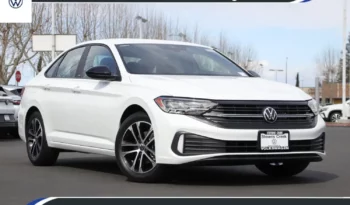 
										New 2023 Volkswagen Jetta full									