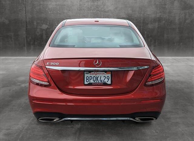 
								Used 2019 Mercedes-Benz E 300 full									