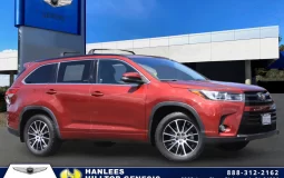 Used 2017 Toyota Highlander