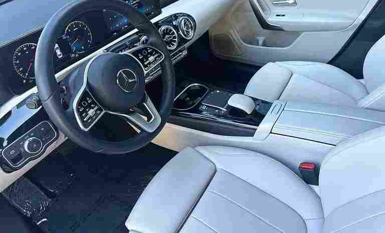 
								Used 2022 Mercedes-Benz CLA 250 full									