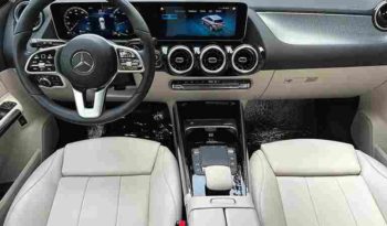 
										Used 2021 Mercedes-Benz GLB 250 full									