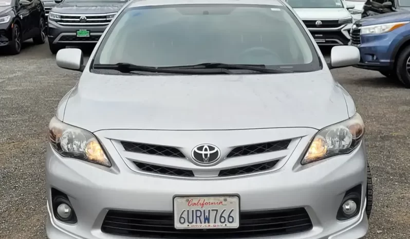 
								Used 2012 Toyota Corolla full									