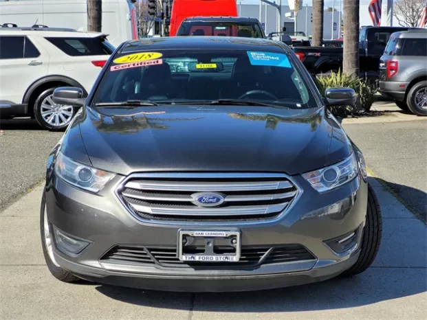 
								Used 2018 Ford Taurus full									