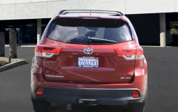 Used 2017 Toyota Highlander