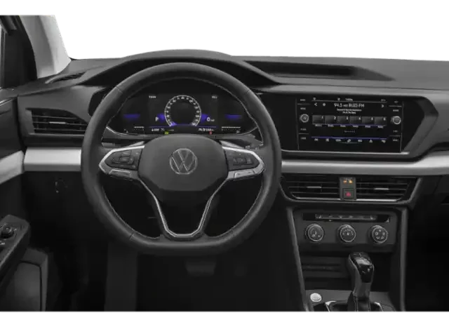 
								New Volkswagen Taos full									