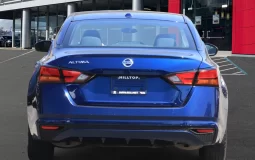 Used 2020 Nissan Altima Nissan