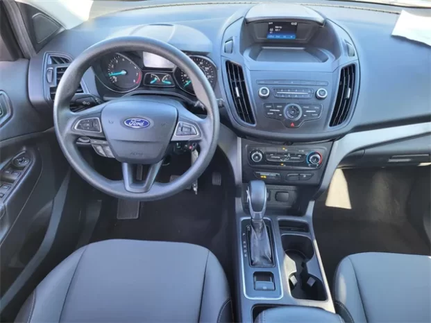 
								Used 2019 Ford Escape full									