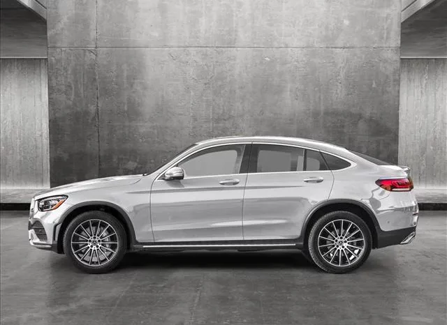 
								New 2023 Mercedes-Benz GLC 300 full									