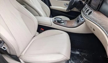 
										Used 2019 Mercedes-Benz E 300 full									