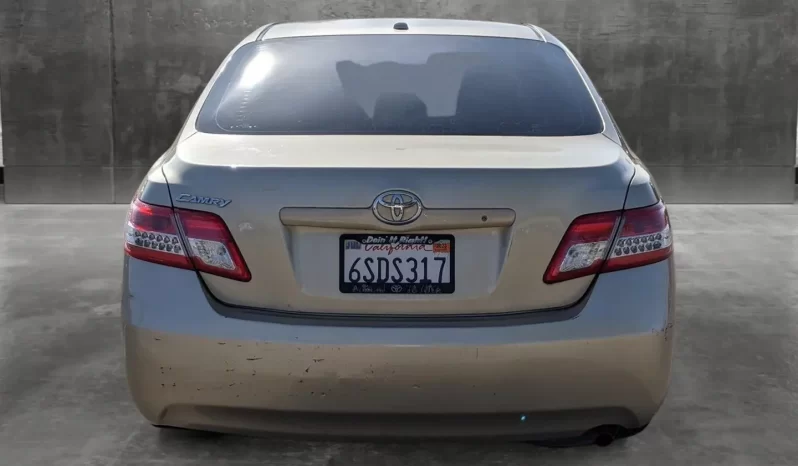 
								Used 2011 Toyota Camry full									